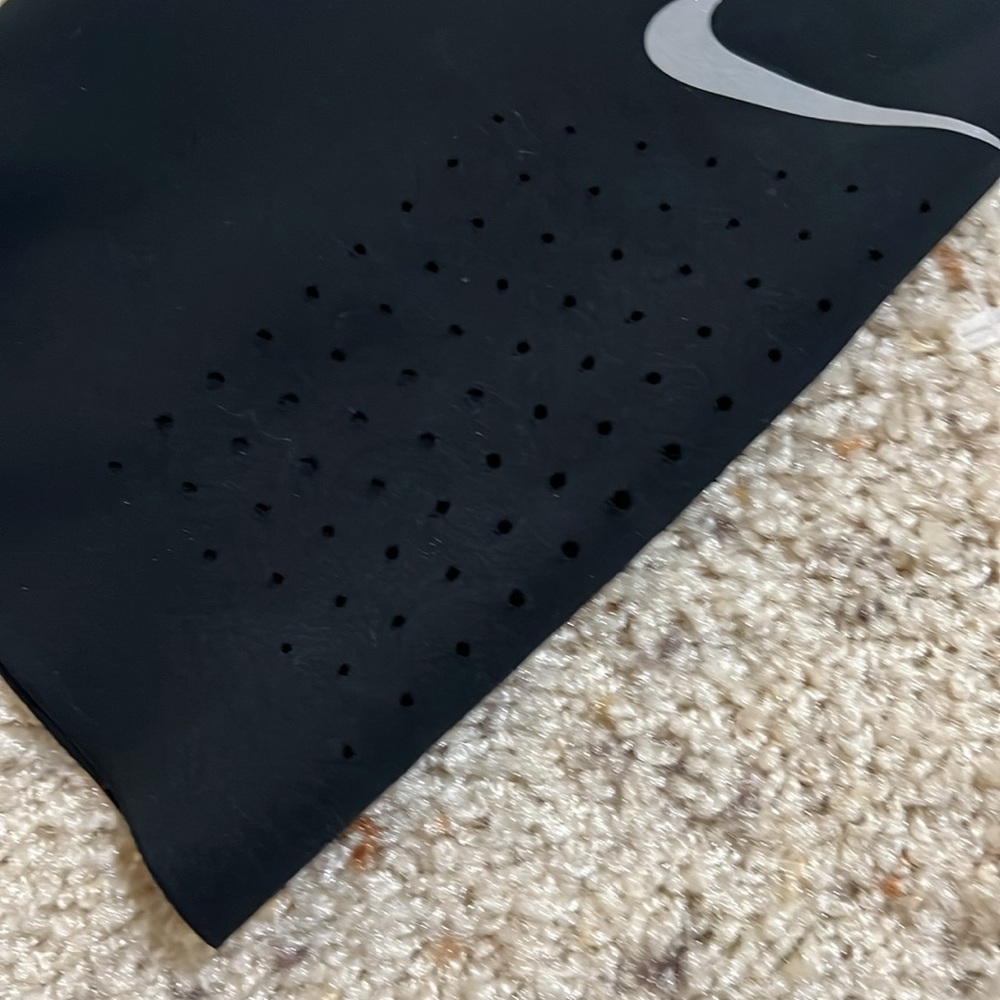 Black Nike epic luxe running dri fit cropped tights - Picture 6 of 10